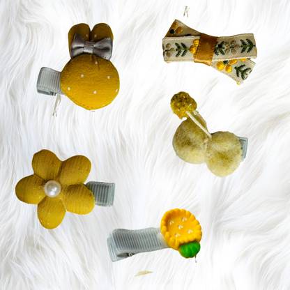 Charming Floral Hair Clips